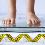 La población infantil y juvenil no es consciente de la gran repercusión que el aumento de peso y la adquisición de malos hábitos pueden tener sobre su salud futura, por lo que pertenecen al sector de población más vulnerable.