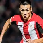 Asier Córdoba con el Athletic.