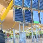 Primer día laborable en el aeropuerto Adolfo Suárez Madrid-Barajas tras la finalización del estado de alarma