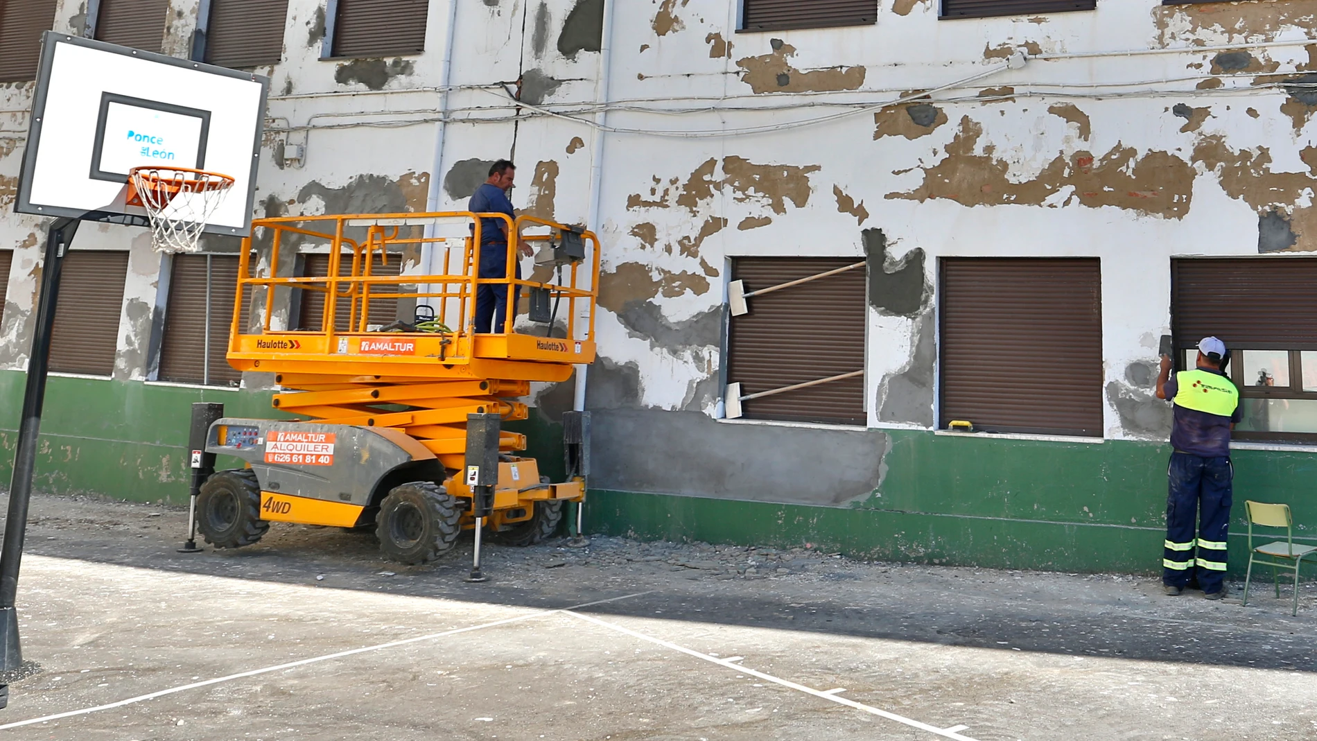 Se invertirán este año más de 8,2 millones en obras en colegios de la Comunidad