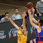 San Emeterio lanza a canasta en presencia de Beirán