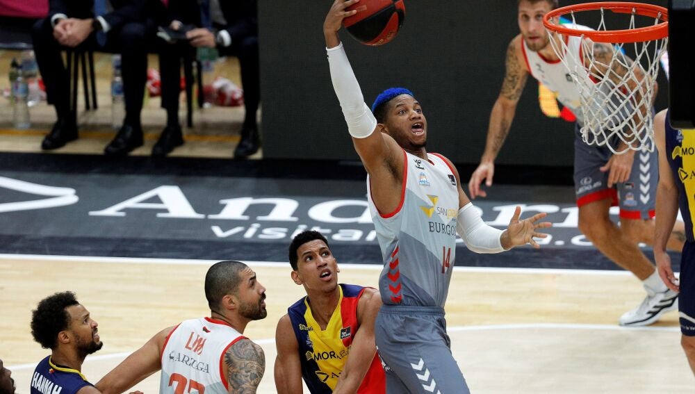San Pablo Burgos hace historia y se planta en las semifinales de la ACB