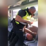 Expedientan a dos vigilantes de seguridad por agredir a un pasajero en un tren en Barcelona