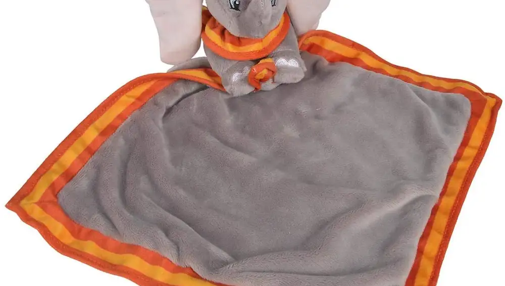 Peluche de Dumbo y manta