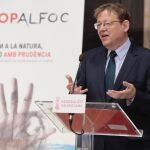 El presidente de la Generalitat, Ximo Puig, durante la presentación este jueves del plan estratégico contra incendios 'Stop al foc' 2020