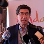 El vicepresidente de la Junta y consejero de Turismo, Juan Marín, este domingo en el Circuito de Jerez