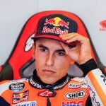Marc Márquez, en su box en el circuito de Jerez