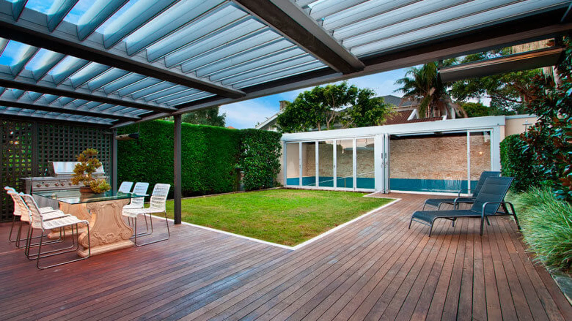 ¿Es mejor comprar vivienda nueva o de segunda mano?