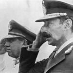 Videla, junto a Pinochet