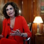 La ministra de Hacienda, María Jesús Montero, durante una entrevista con Efe