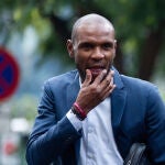 Abidal terminó su segunda etapa en el Barcelona: primero fue jugador y ahora ha sido secretario técnico