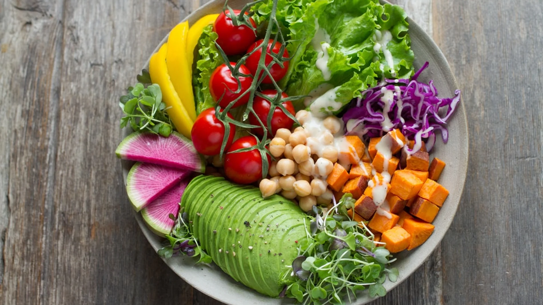 Controlar el peso o ganar masa muscular no debe estar sujeto a dietas rígidas y repetitivas. Elegir una dieta versátil es fundamental para poder mantenerla en el tiempo sin caer en tentaciones.