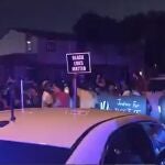 Imágenes de vídeo de las protestas en Wisconsin tras un nuevo caso de brutalidad policial contra un negro