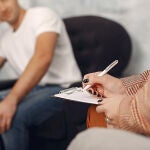Este tipo de terapia no es sustitutivo -en absoluto- del trabajo de un psicólogo | Fuente: FaustFoto
