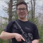 El supremacista blanco Kyle Rittenhouse, amigo de las armas y admirador de la Policia