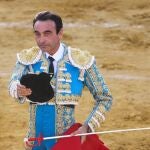 Enrique Ponce en una imagen de archivo tomada durante la terna que ofreció en Navas de San Juan (Jaen) el día que se conmemoraban los 30 años de alternativa.EUROPA PRESS30/08/2020