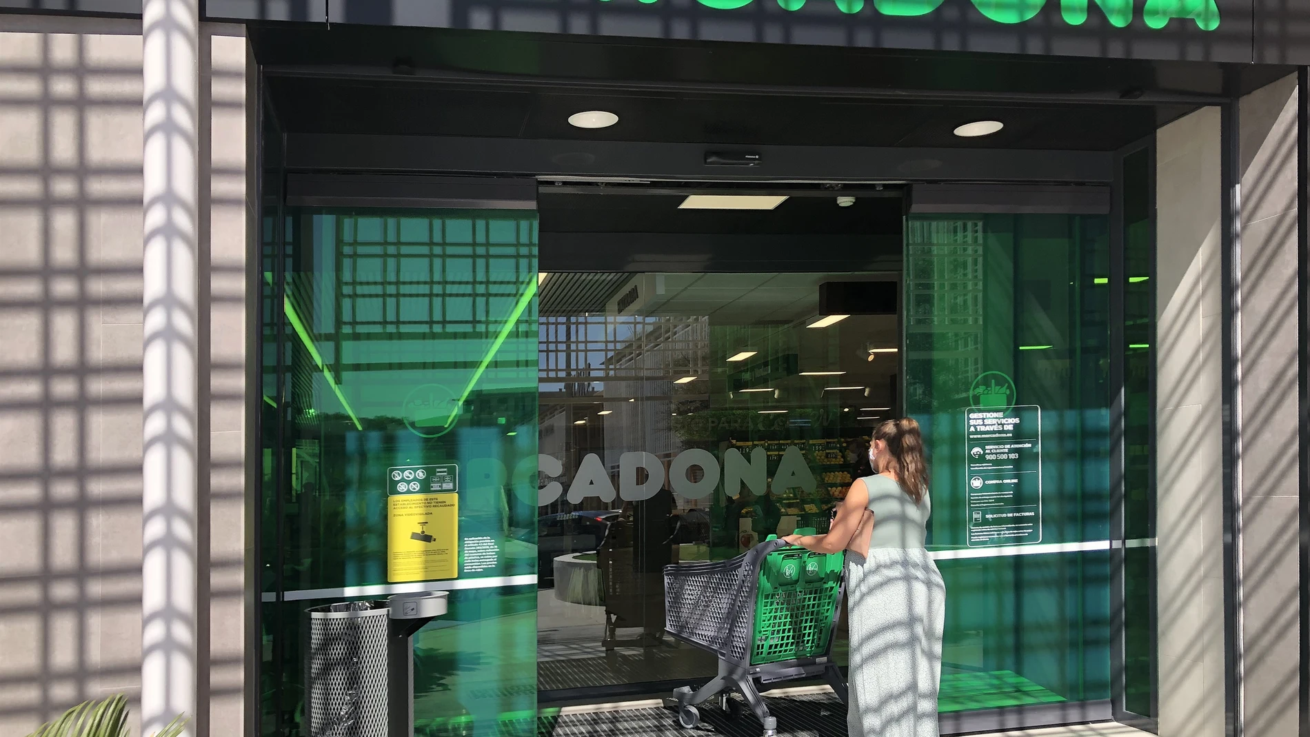 Sevilla.- Mercadona implanta su nuevo modelo de tienda eficiente en 44 supermercados de Sevilla