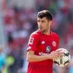 Aarón Martín con el Mainz.