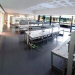 Global Omnium ultima un laboratorio pionero en España que multiplica por cuatro su capacidad para detectar Covid en agua
