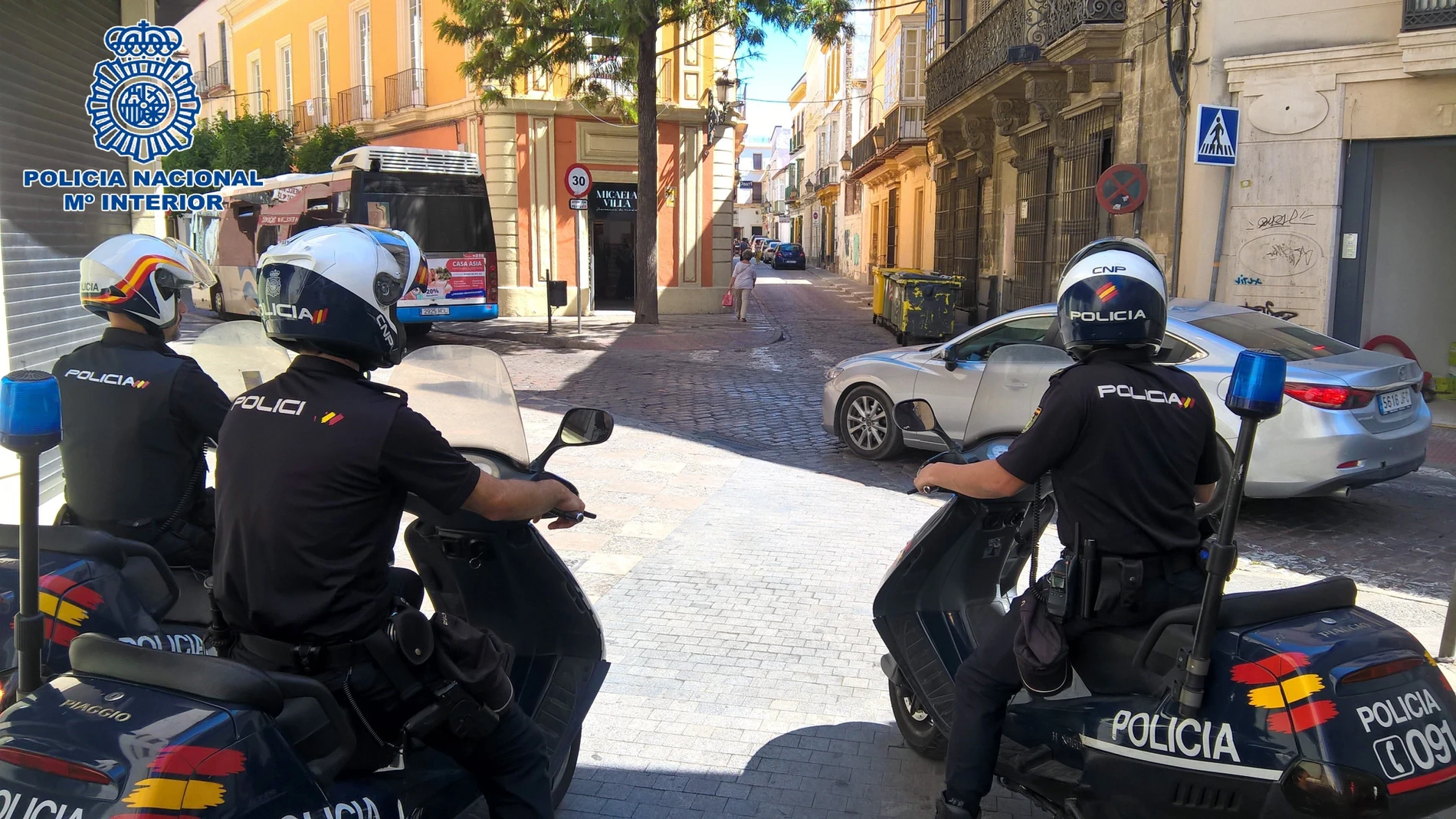 Policías nacionales en Jerez