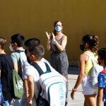 Entrada a un colegio andaluz en el comienzo del nuevo curso