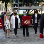 Ofrenda floral del PSC en el monumento de Rafael Casanova con motivo de la Diada encabezada por Núria Marín, Miquel Iceta y Eva Granados.EUROPA PRESS - DAVID ZORRAKINO