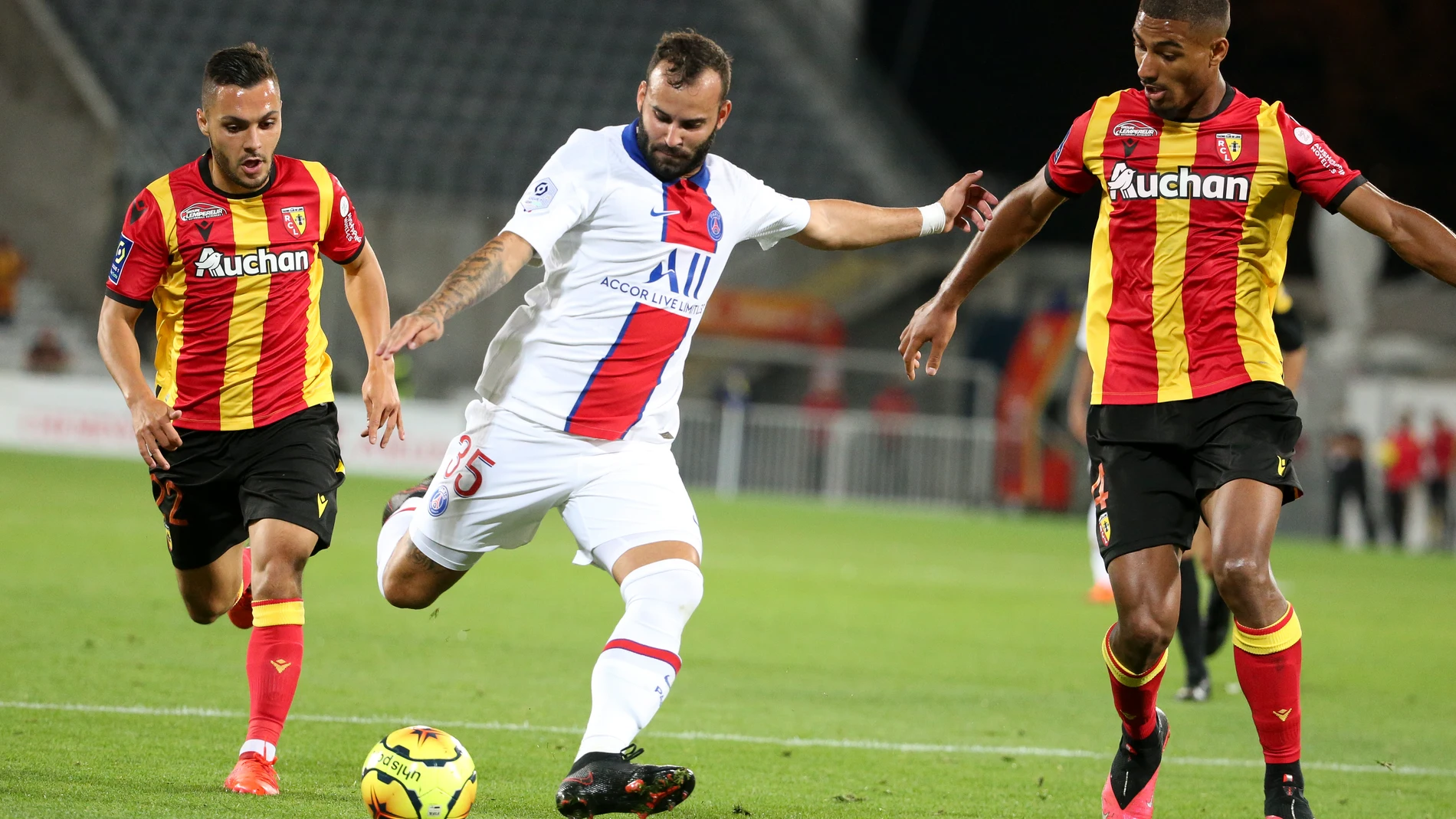 FOOTBALL - FRENCH CHAMP - LENS v PARIS SG