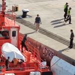 Inmigrantes rescatados de una patera llegan a Palma