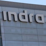 Fachada de la sede de Indra ubicada en Madrid