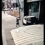 Momento en el que el sospechoso abre fuego