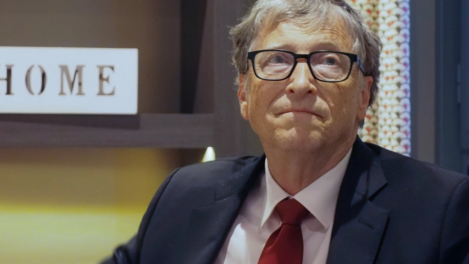 Bill Gates dejó de ganar una cifra importante al fallar en la previsión del mercado de la telefonía móvil