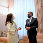 La embajadora del Reino de Marruecos, Karima Benyaich, junto al ex delegado del Gobierno en Madrid, José Manuel Franco