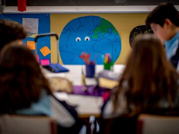 Naturaliza es una iniciativa que aboga por sacar las aulas alexterior e incluir una mirada ambiental en el curr&iacute;culo escolar