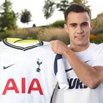 Sergio Reguilón con el Tottenham.