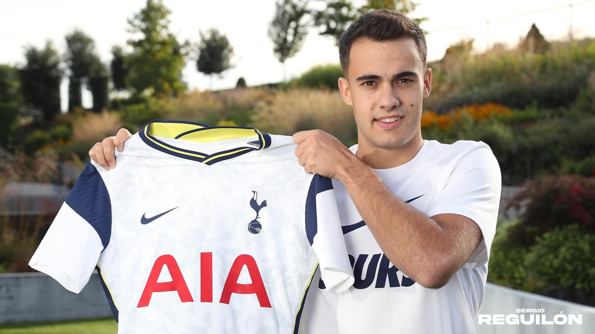 Sergio Reguilón con el Tottenham.
