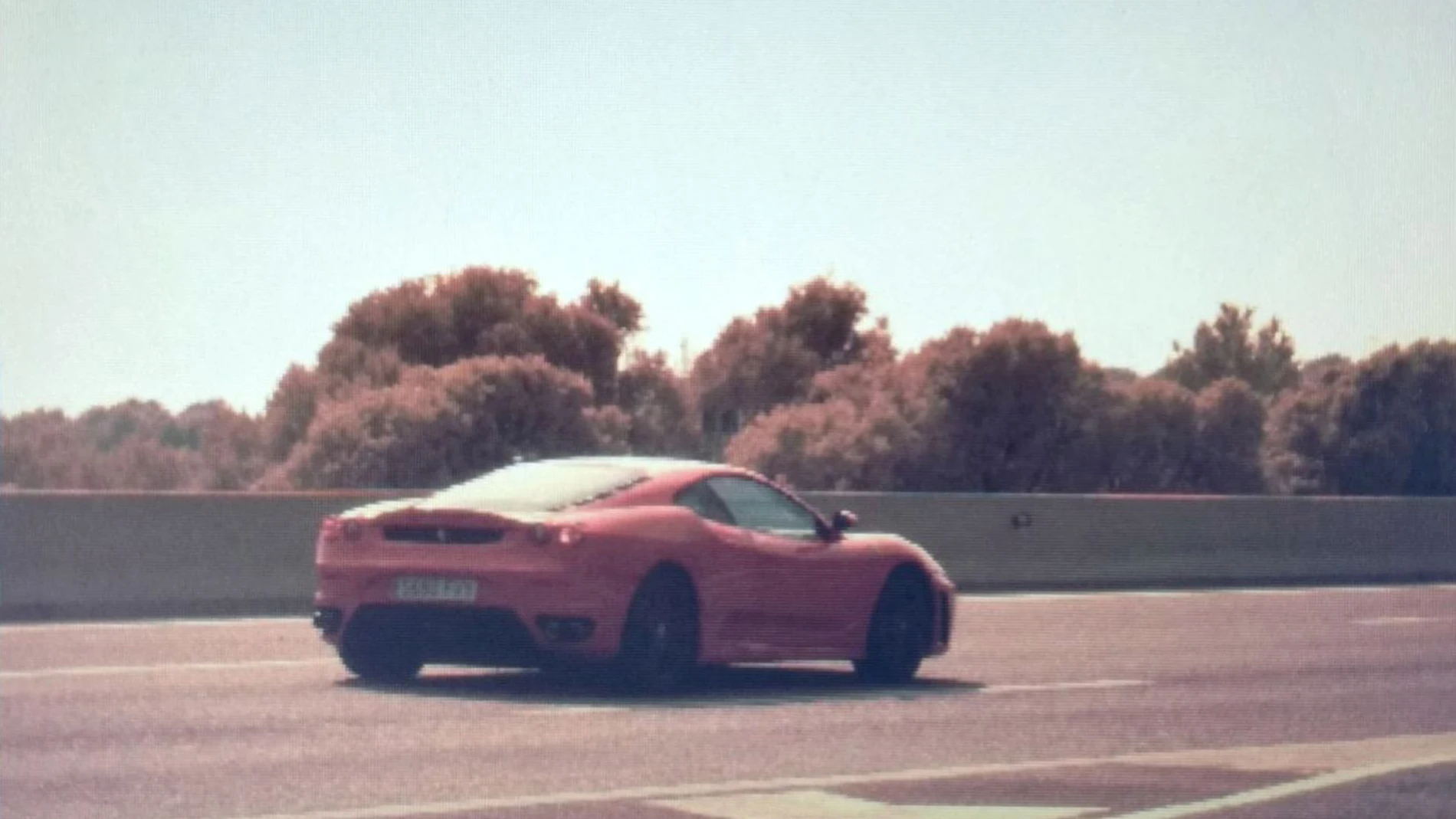 Detenido un conductor por circular bebido, sin carné y a 216 kilómetros hora