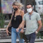 Enrique Ponce y Ana Soria por las calles de Nimes 19/09/2020
