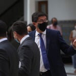 El vicepresidente de la Junta de Andalucía, Juan Marín , a la llegada a la sesión de control al gobierno en el Pleno del Parlamento de Andalucía