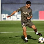 Luis Suárez, preparado para debutar con el Atlético
