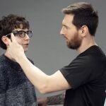 Pere Ribas, el niño invidente que alucinó con Messi pero que hubiese preferido a Joaquín.