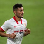 Óscar Rodríguez con el Sevilla.