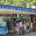 Imagen de archivo de una oficina de Turismo del Ayuntamiento de Málaga