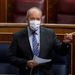 El ministro de Justicia, Juan Carlos Campo, durante la sesión de control al Ejecutivo