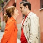 MADRID, 30/09/2020.- Fotograma de la película "Explota, Explota" que, con música de Rafaella Carrá, exprime espíritu positivo y buen humor, un plus que la película traslada a un vestuario de intensos colores que exhibe una buena dosis de "alegría de vivir". EFE/UIP/JulioVergne SOLO USO EDITORIAL PROHIBIDA SU VENTA PROHIBIDO SU ARCHIVO