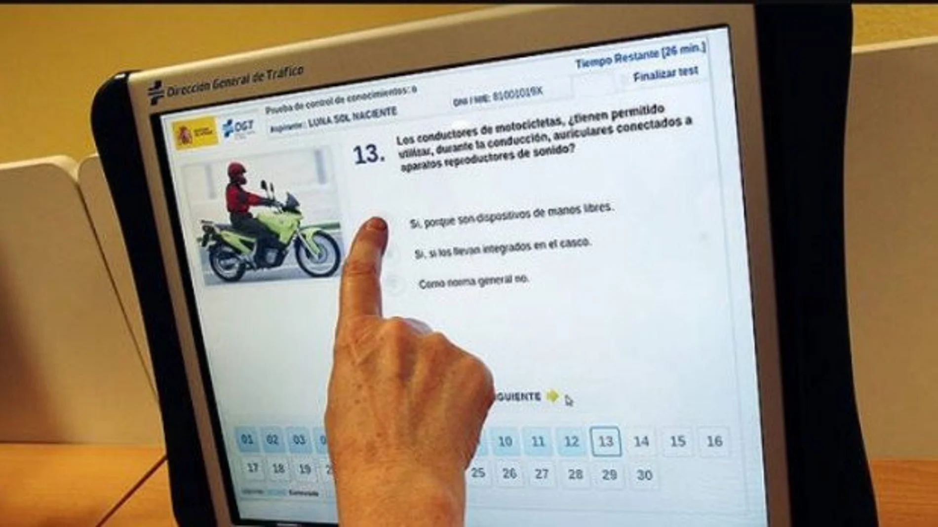 ¿Aprobarías el nuevo test de la DGT? Compruébalo