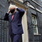 En plena caída de popularidad por la pandemia, el «premier» promete a los británicos un futuro verde con la inversión de 170.000 millones de euros en energía eólica