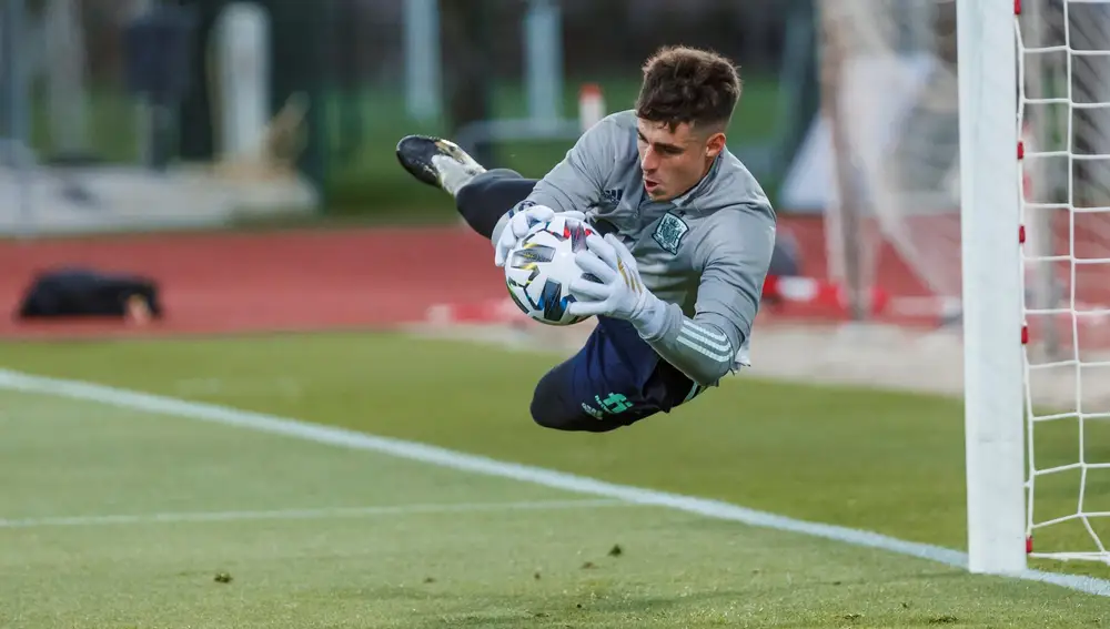 Kepa, durante un entrenamiento con la selección