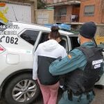 Los integrantes de bandas, muchos de ellos, de otros países, son puesto en libertad a espera de juicio y aprovechan ese momento para huir a su país de origen