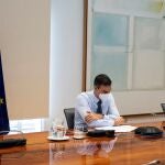 MADRID, 13/10/2020.- El presidente del Gobierno, Pedro Sánchez preside en La Moncloa la reunión constitutiva del Consejo Consultivo para la Transformación Digital. EFE