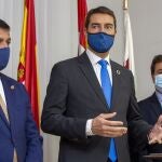 El consejero de la Presidencia, Ángel Ibáñez, visita la localidad de Solosancho para conocer las inversiones del Fondo de Cooperación Económica Local. Durante la visita estuvo acompañado por el director de Administración Local, Héctor Palencia; el presidente de la Diputación, Carlos García; y el alcalde de Solosancho, Jesús Martín García, entre otros